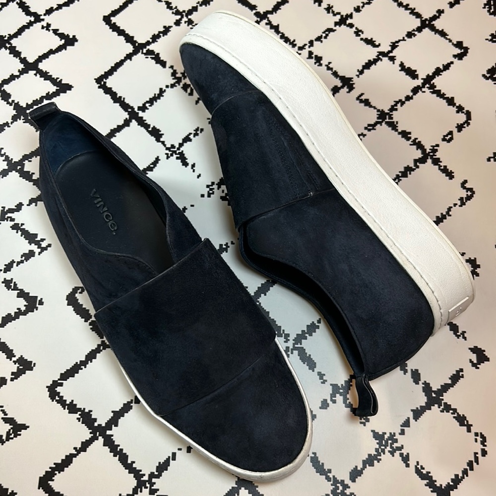 VINCE Wallace Suede Platform Slip-On Sneakers - Navy Blue - US Size 9 M - GUC